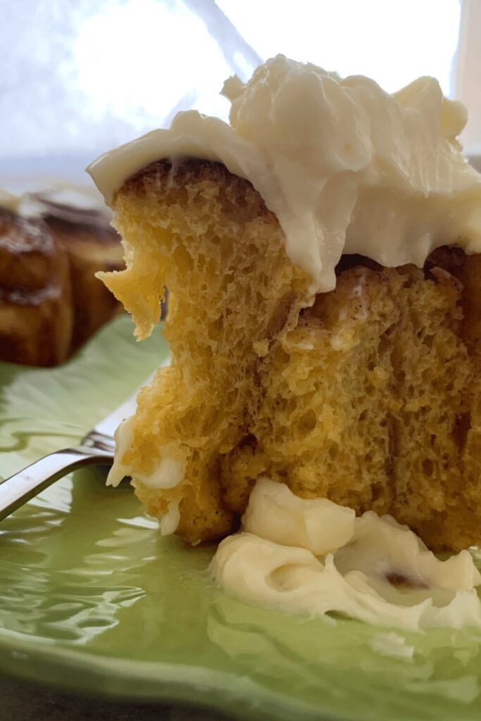 Pumpkin sourdough cinnamon rolls