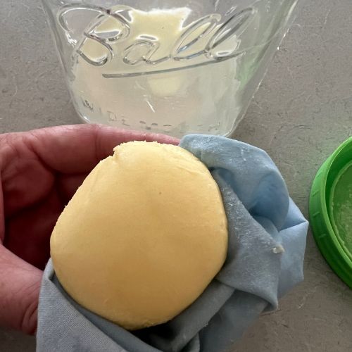 https://www.pantrymama.com/wp-content/uploads/2022/06/HOW-TO-MAKE-BUTTER-10.jpg