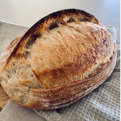 How To Bake Simple Sourdough Bread: A Beginner's Guide - The Pantry Mama