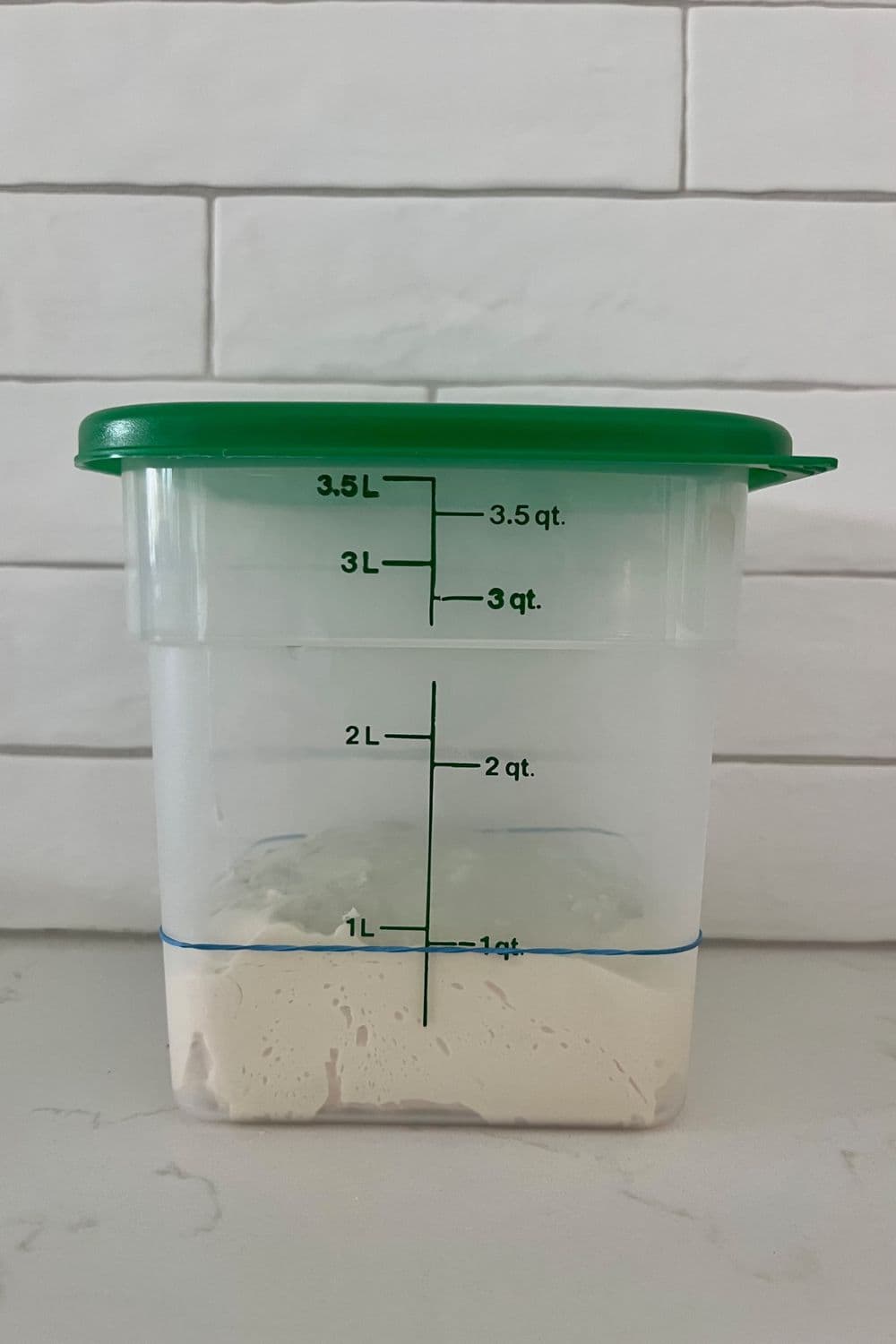 How To Use A Cambro Container for Easy Sourdough Bread Baking