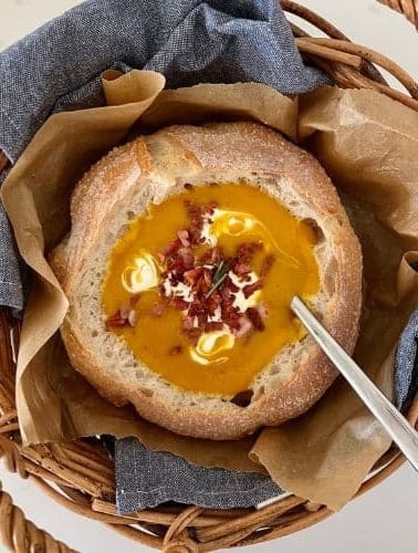 SOURDOUGH BREAD BOWL RECIPE - RECIPE FEATURE IMAGE