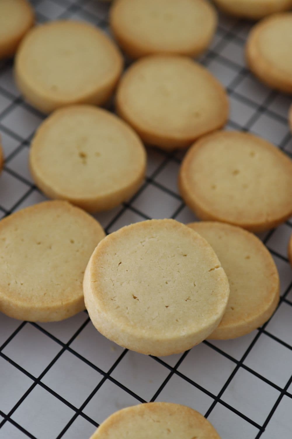 Buttery Shortbread Cookies - Lovely Little Kitchen