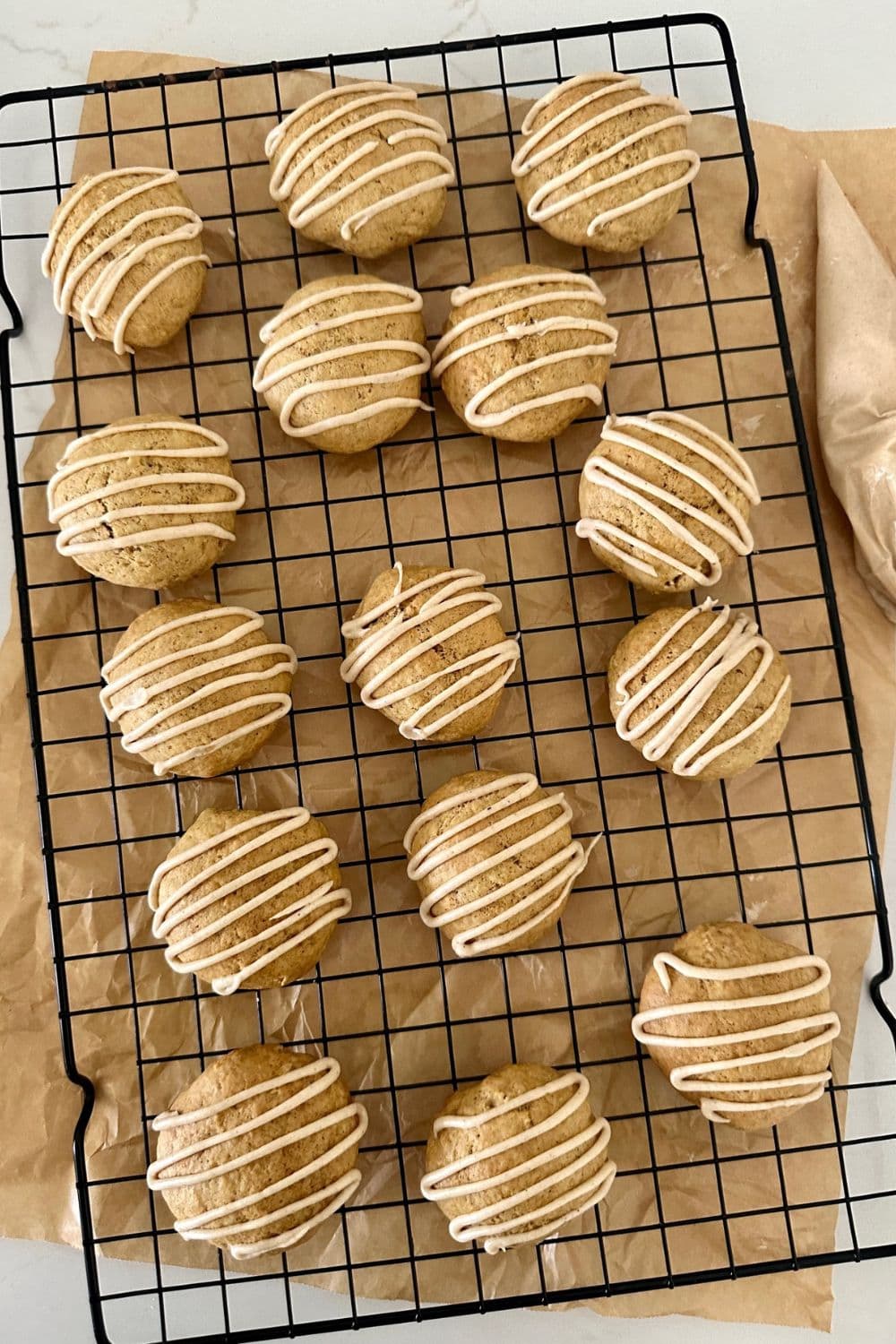 https://www.pantrymama.com/wp-content/uploads/2023/09/SOFT-SOURDOUGH-PUMPKIN-SPICE-COOKIES-2-2.jpg